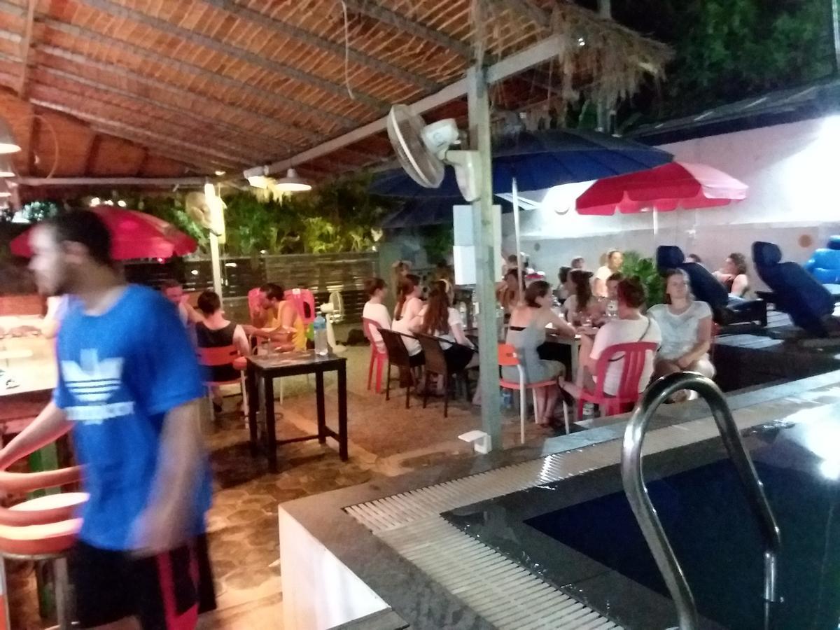 The Living Quarters Hostel 543 Siem Reap Exterior foto